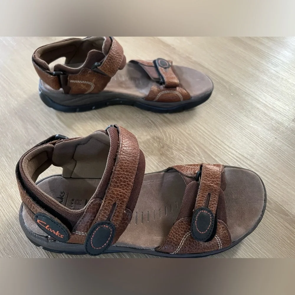 Clarks Active Air Men’s Sandals, Size 9 M, NWOT